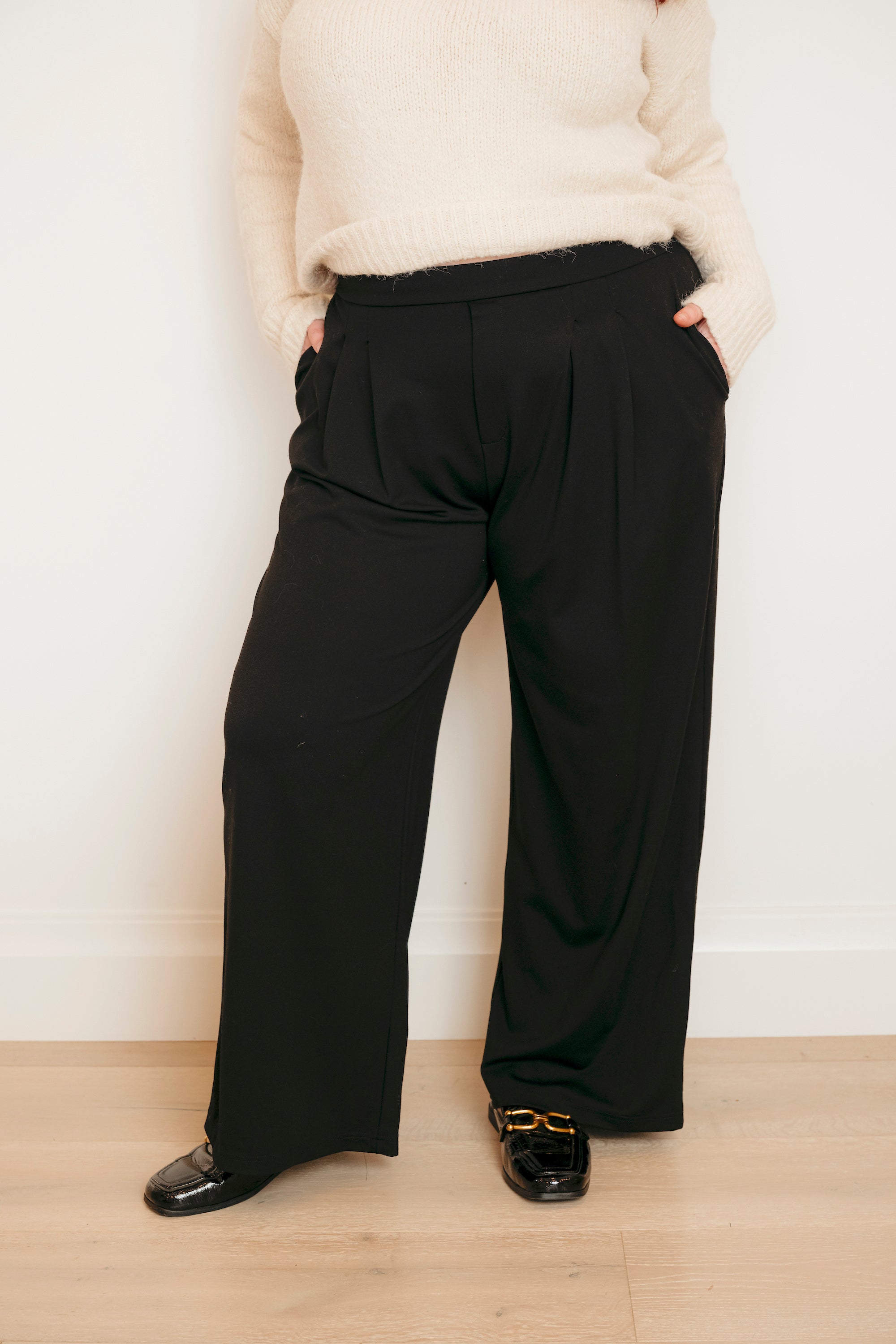 The Everything Ponte Pant