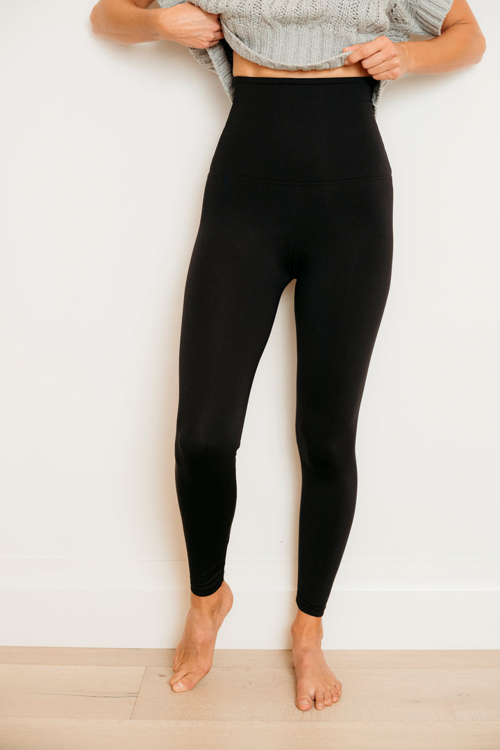 The Smoothing High Waisted Legging